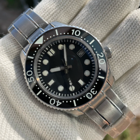 30atm 300 meters water resistant diving watches Luminous automatic diver watches